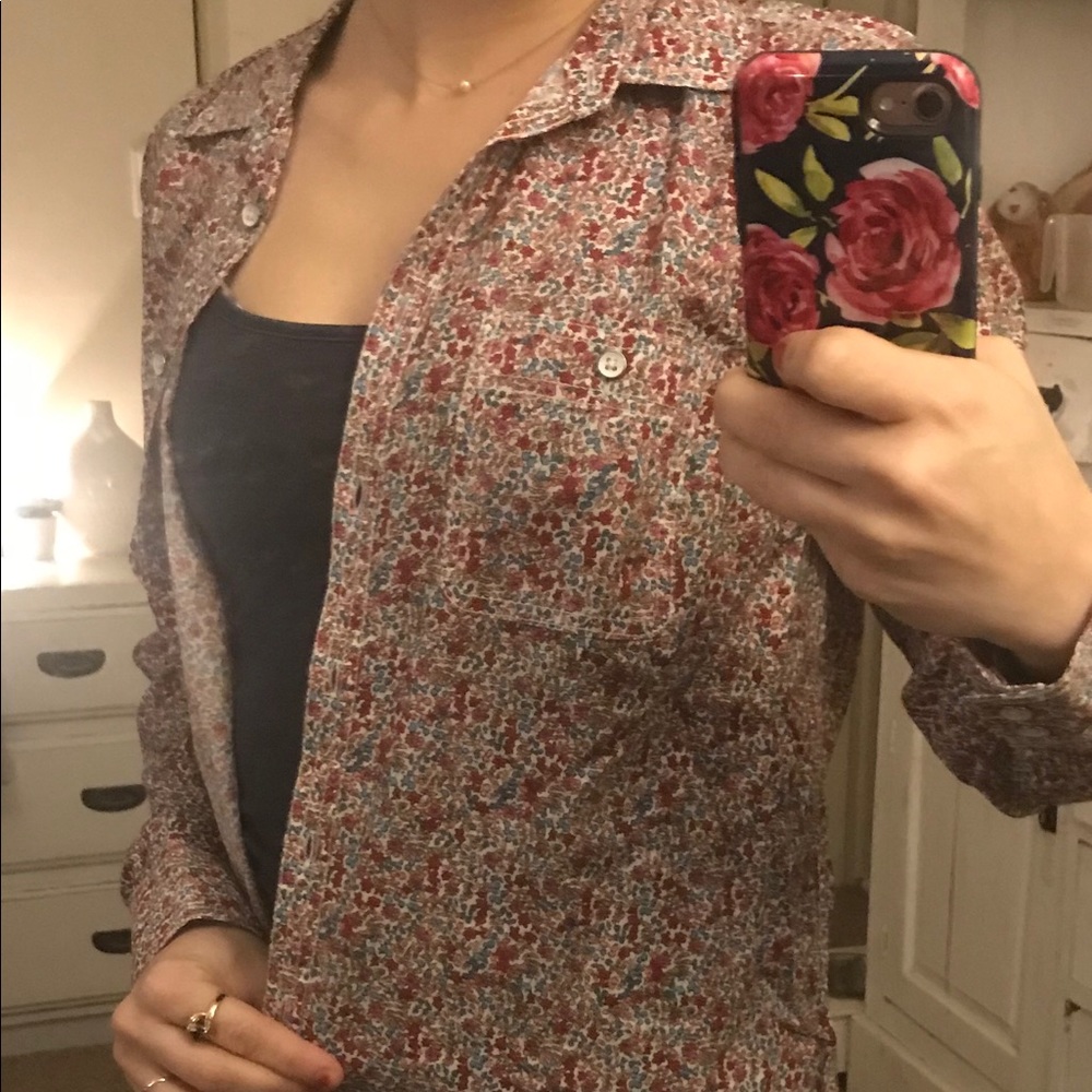 Floral button down - Picture 2 of 4